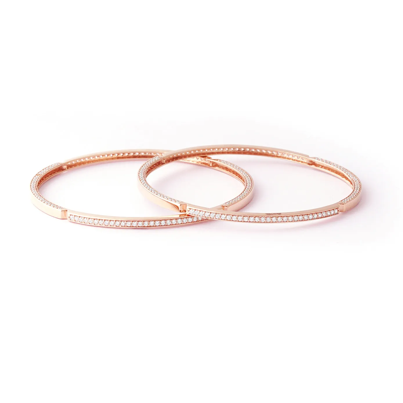 Estilo - A real smarty catch.